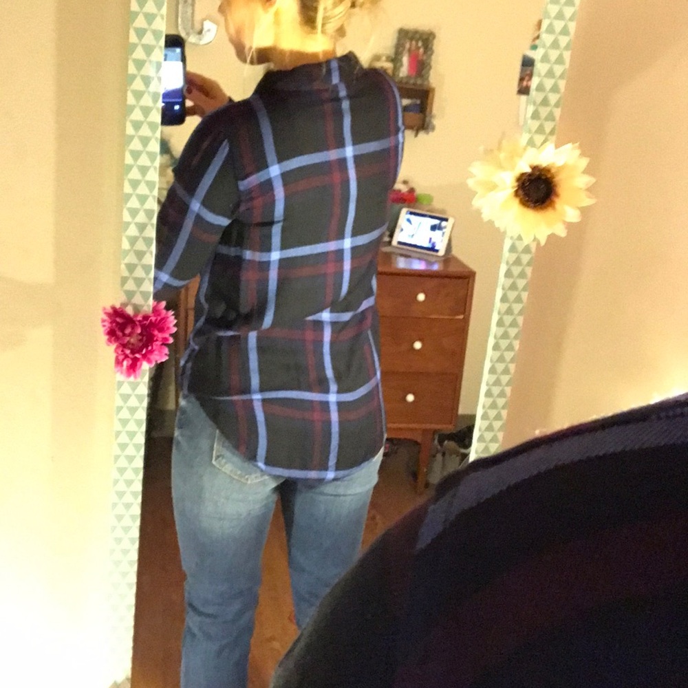 Shirt - Picture 2 of 2